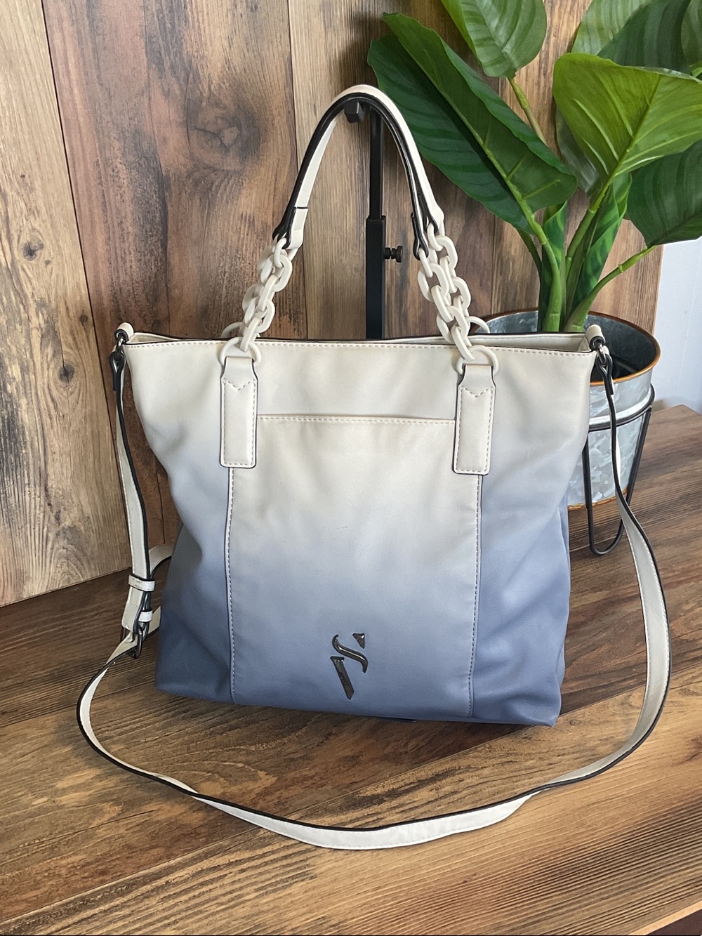 Simply Vera Vera Wang Gradient Ombre Chain Link Handles Crossbody Tote Bag